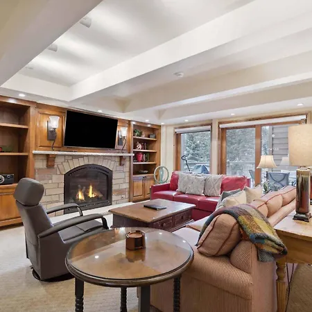 Lodge At Lionshead 208